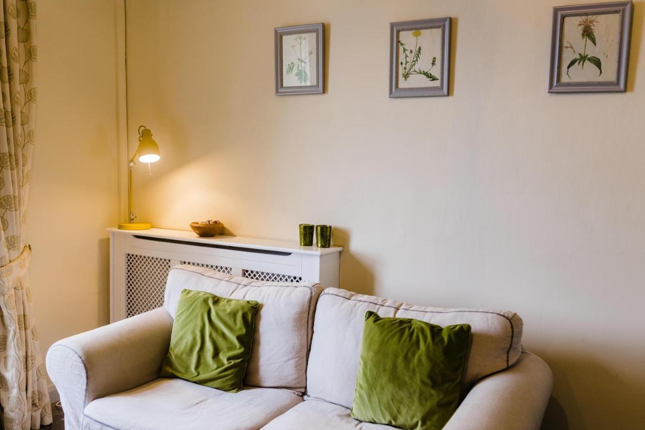 May Tree Cottage Manorbier 5 Mins From The Beach Sleeps 4 Luaran gambar