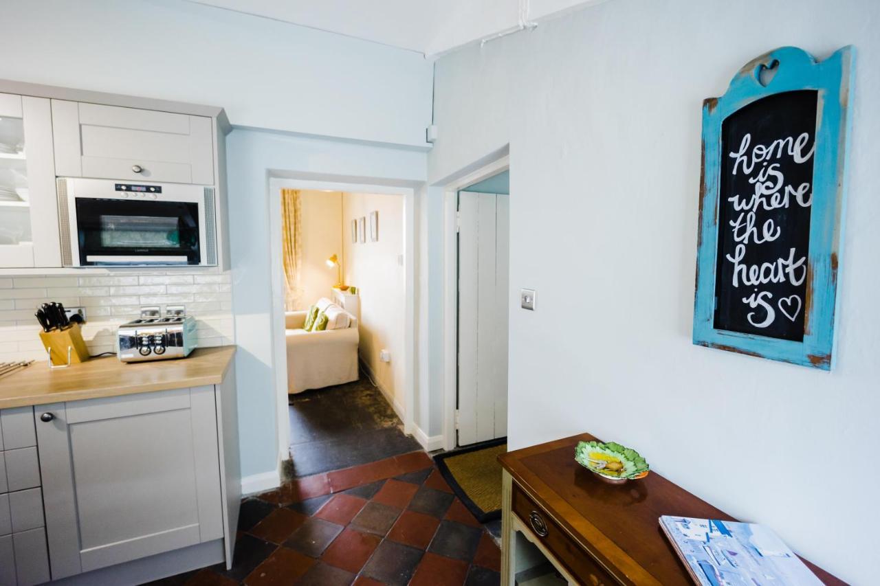 May Tree Cottage Manorbier 5 Mins From The Beach Sleeps 4 Luaran gambar