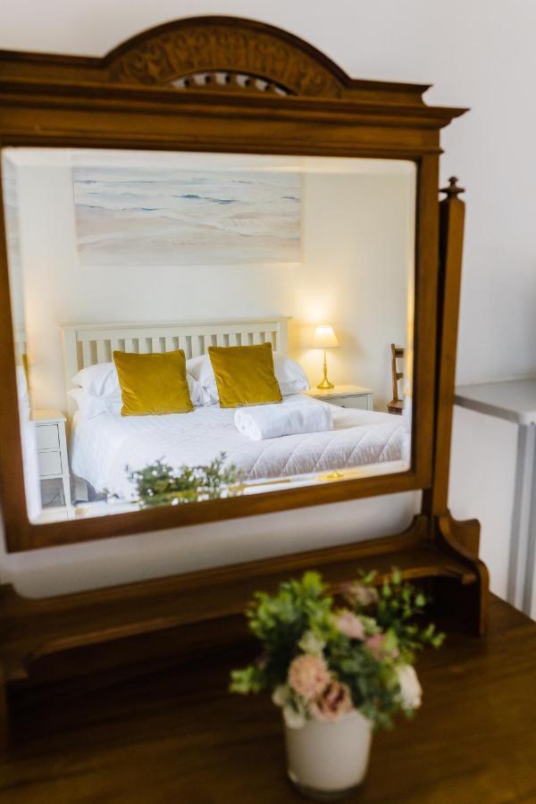 May Tree Cottage Manorbier 5 Mins From The Beach Sleeps 4 Luaran gambar