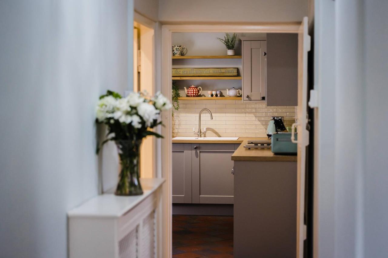 May Tree Cottage Manorbier 5 Mins From The Beach Sleeps 4 Luaran gambar