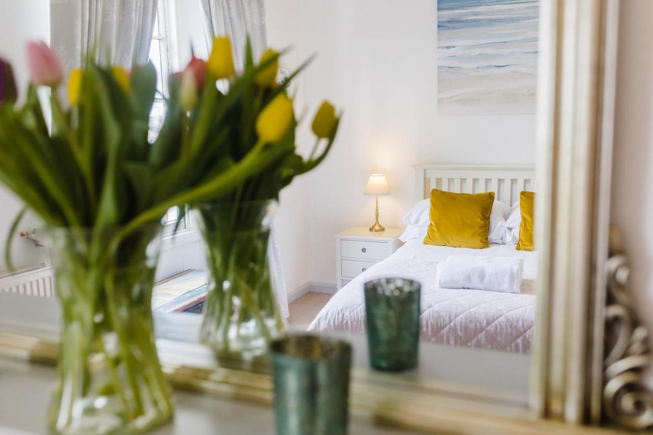 May Tree Cottage Manorbier 5 Mins From The Beach Sleeps 4 Luaran gambar