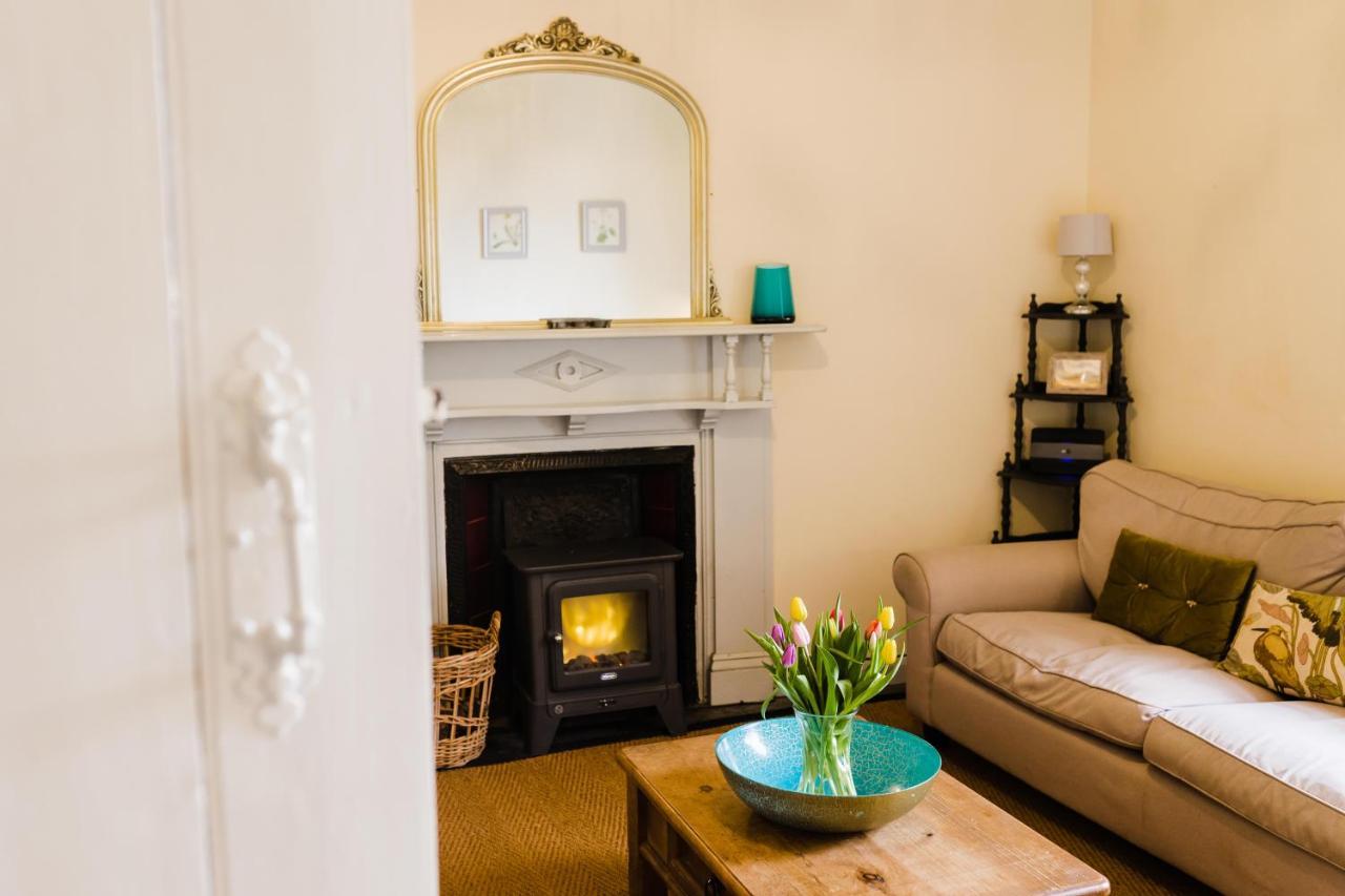 May Tree Cottage Manorbier 5 Mins From The Beach Sleeps 4 Luaran gambar