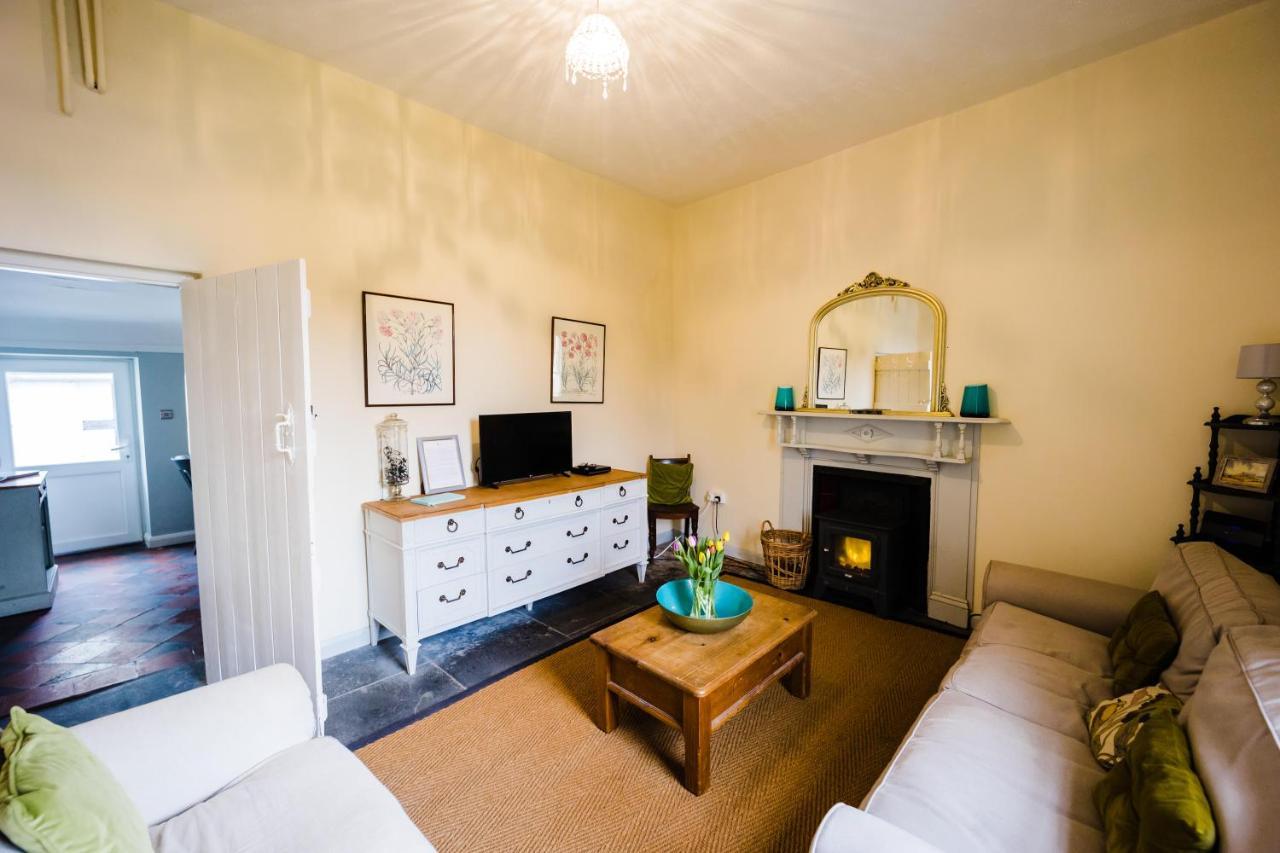 May Tree Cottage Manorbier 5 Mins From The Beach Sleeps 4 Luaran gambar
