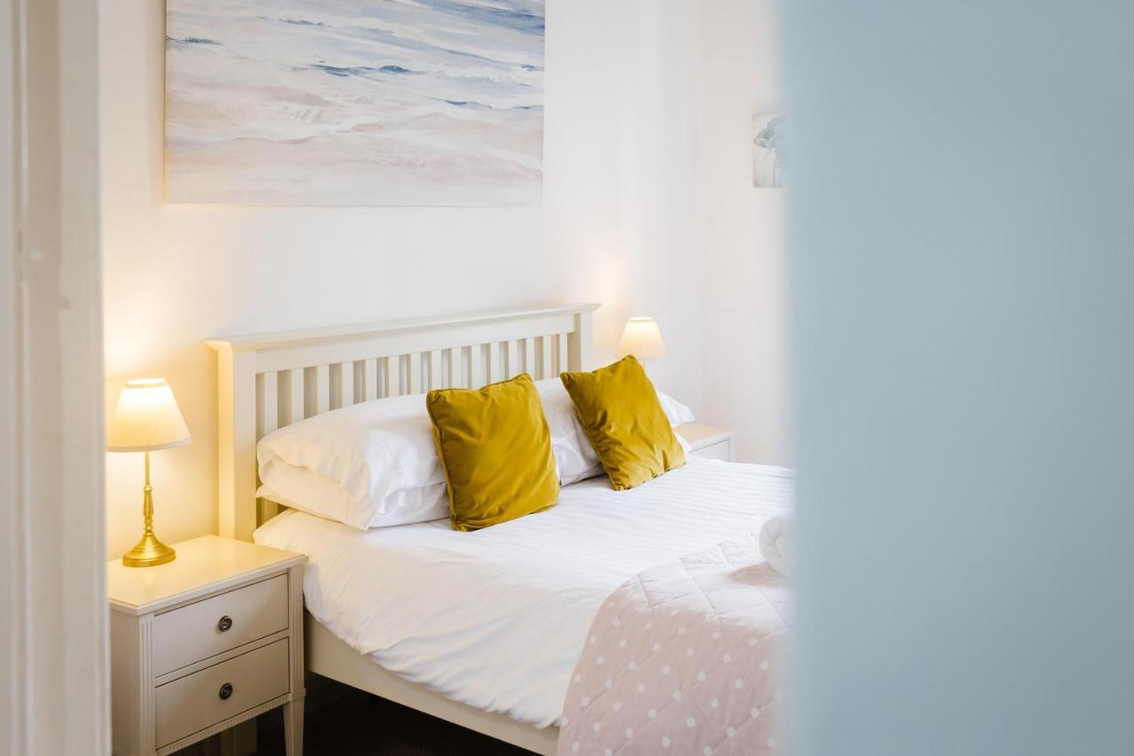 May Tree Cottage Manorbier 5 Mins From The Beach Sleeps 4 Luaran gambar